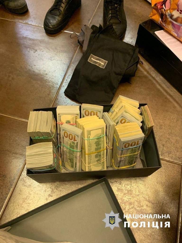 Франшиза на наркотики и часы от путина: подробности спецоперации по задержанию двадцатовских 01 dqxikeidqxidqrant