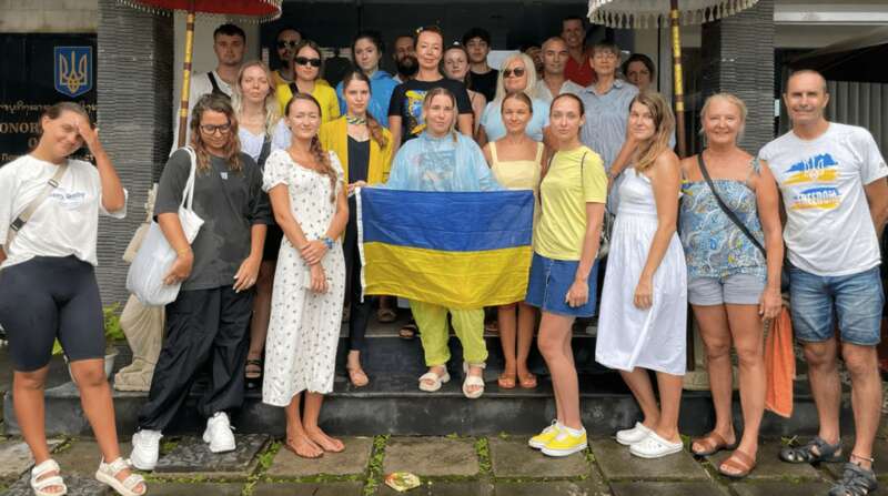 Українці на Балі dqxikeidqxidqeant