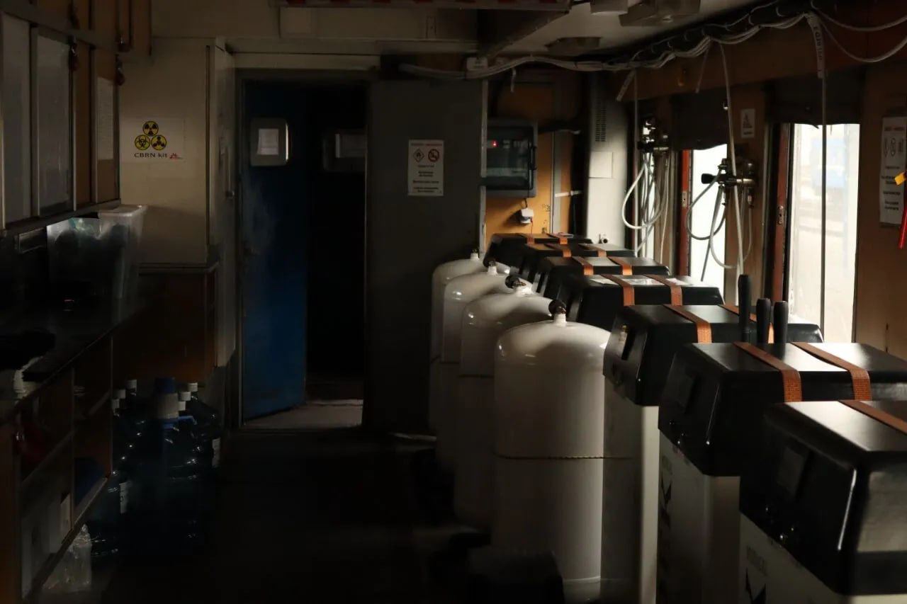 Фото поїзда 1 dqxikeidqxidqqant