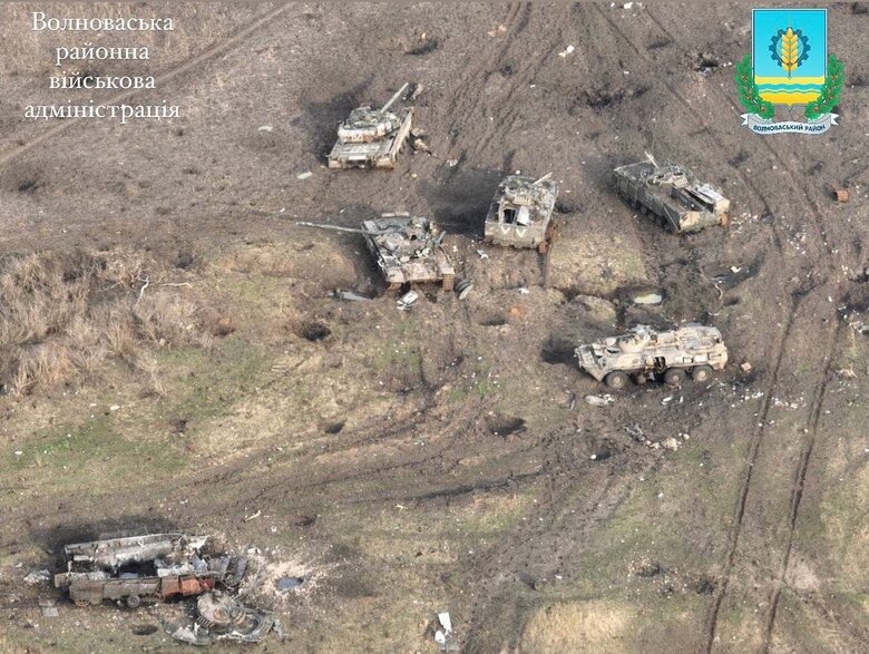 Розбита ворожа техніка в районі Вугледару 01 dqxikeidqxidqrant