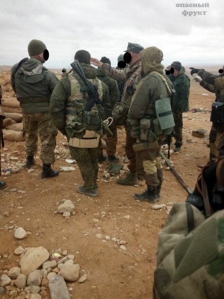 Предположительно Дмитро Уткін у німецькому кашкеті dqxikeidqxidqeant