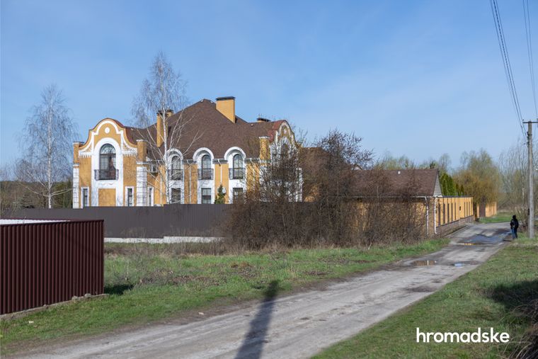 Маєток у Воронькові митрополита Павла, за паспортом Петра Лебедя, а по-народному Паші-Мерседеса