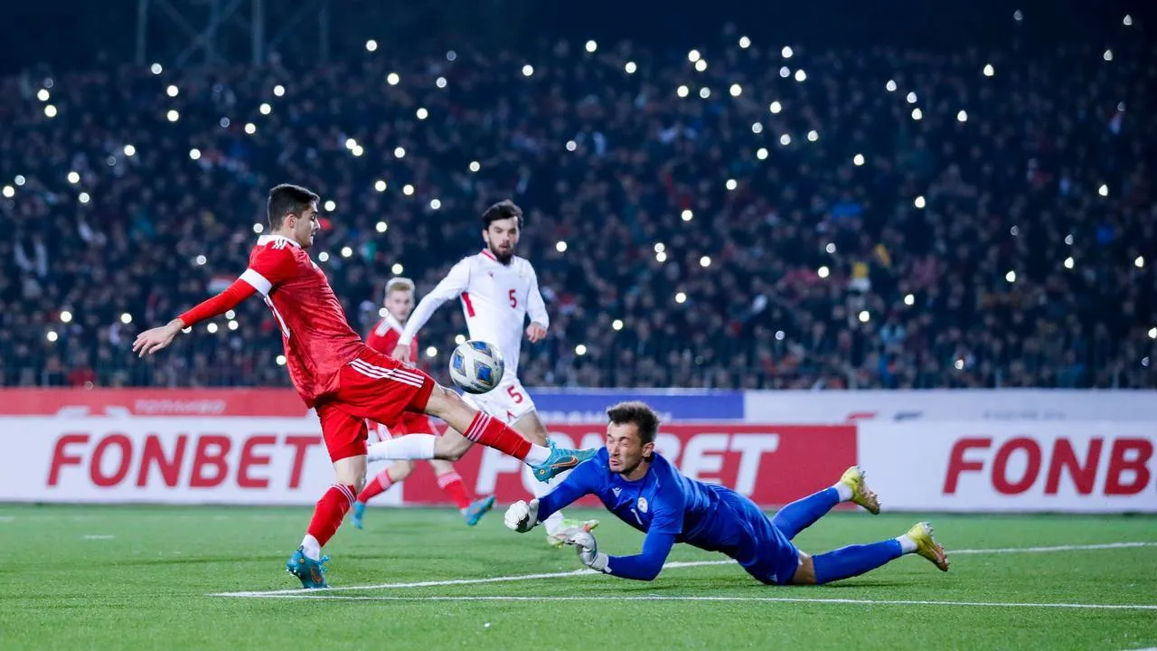 "Шпана": эксигрец сборной РФ, заявлявший, что украинцы принадлежат России, унизил азиатов