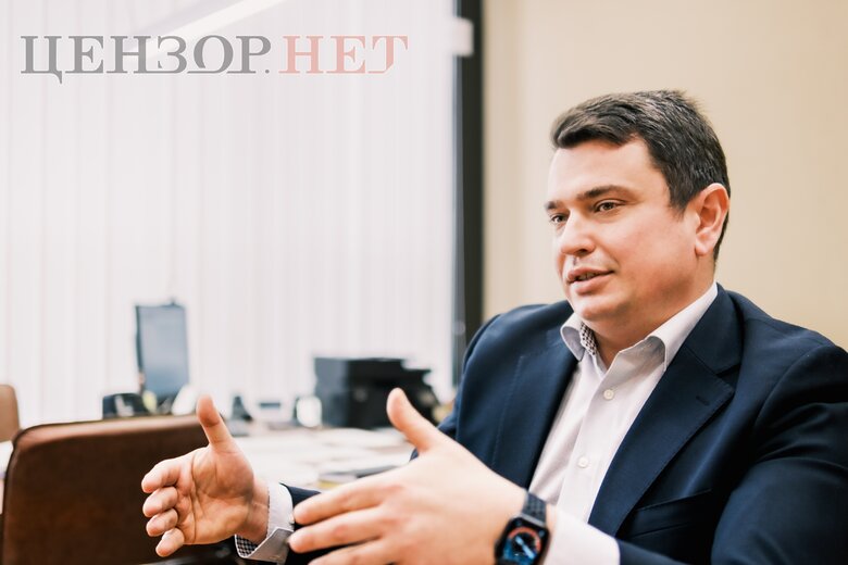  :  ,     ,     ,        .     02 dqxikeidqxidqeant