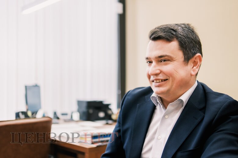  :  ,     ,     ,        .     09