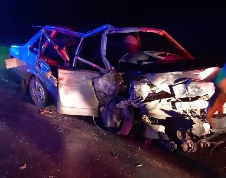 Наслідки ДТП на Одещині, автомобіль ВАЗ-21099 dqxikeidqxidqeant