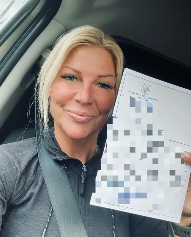 Ексдепутатка парламенту Швеції підписала контракт із ЗСУ. Фото захисниці