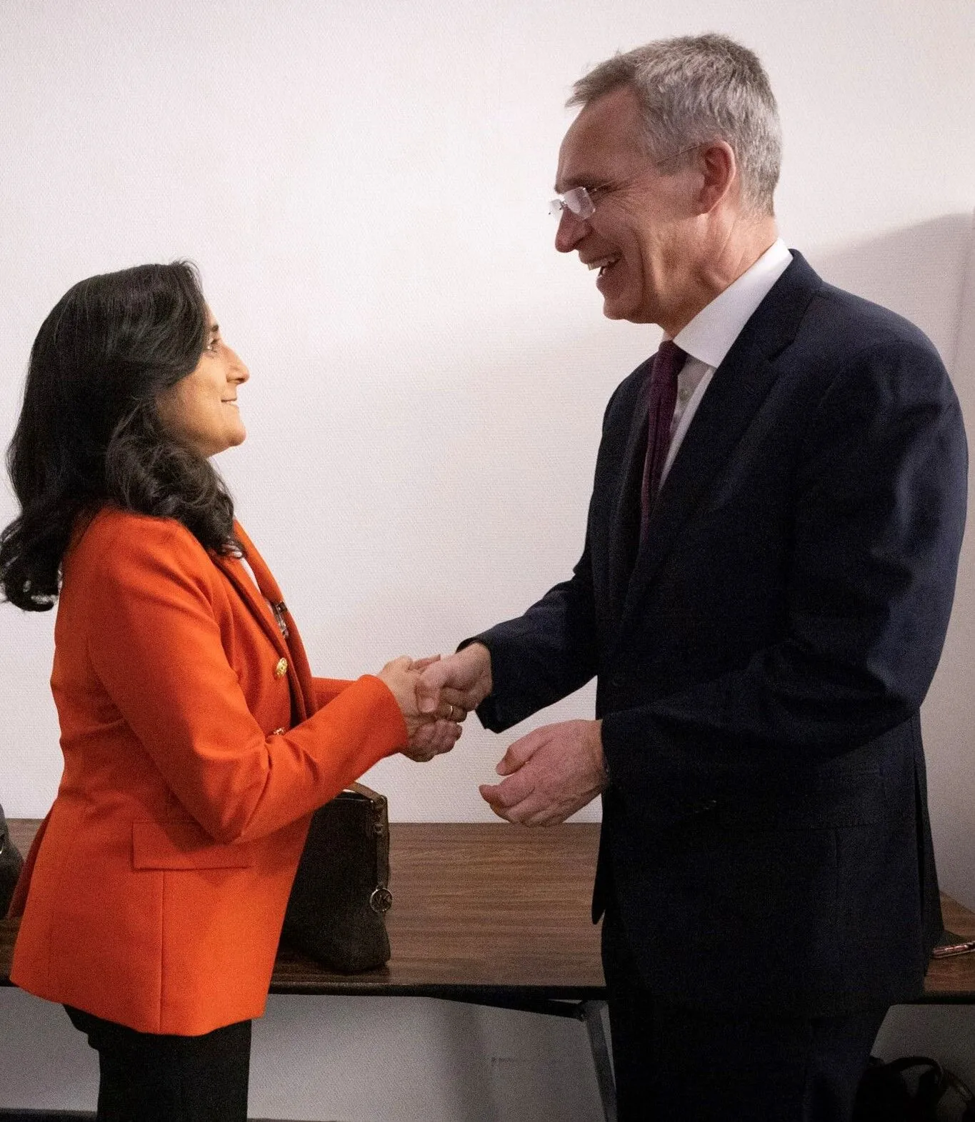 Канада предоставляет Украине новый пакет военной помощи: Генштаб раскрыл детали dqxikeidqxidqrant