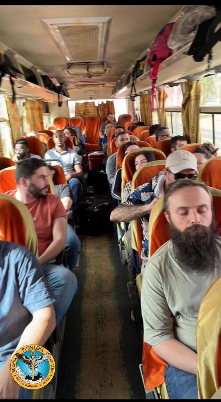 Из Судана удалось эвакуировать 87 граждан Украины на территорию Египта: появились подробности