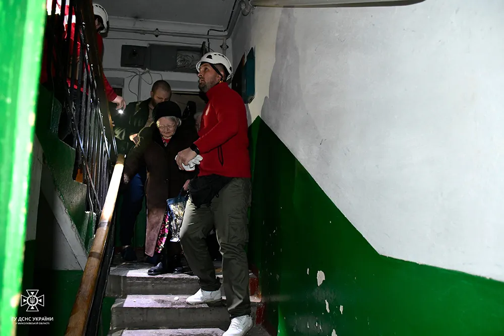 Окупанти били