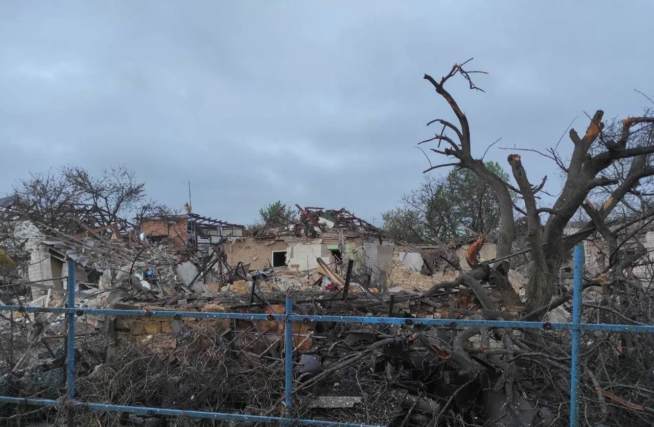 Окупанти били