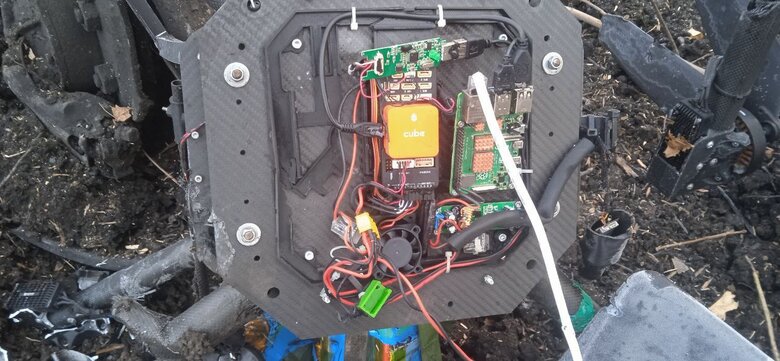 Уничтоженная с помощью квадрокоптера российская РСЗО БМ-21 Град 03