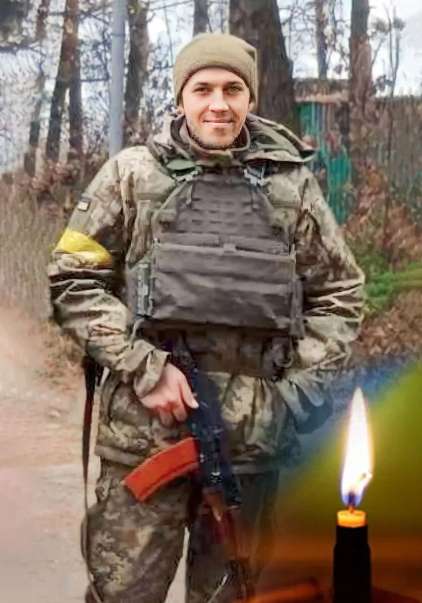 "Став у вічний стрій": у боях за Бахмут загинув захисник із Вінниччини. Фото dqxikeidqxidqeant