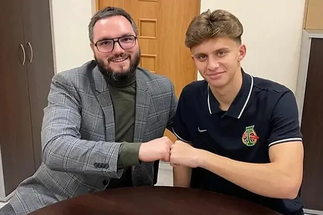 Клуб УПЛ изгнал футболистов, выступавших в Крыму и России – СМИ