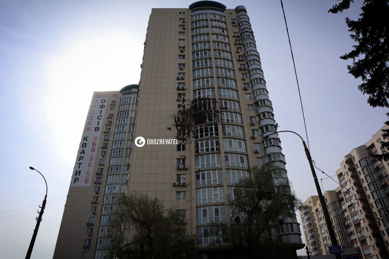 Последствия массированной атаки дронов на Киев: повреждены дома, машины и объекты инфраструктуры. Фото и видео dqxikeidqxidqrant