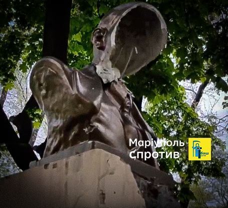 Декоммунизация продолжается: в оккупированном Мариуполе неизвестные уничтожили монумент Ленина. Фото и видео dqxikeidqxidqrant