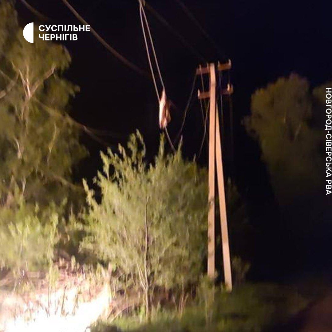 Оккупанты нанесли удар по приграничной Черниговщине: горели дома, есть пострадавшие