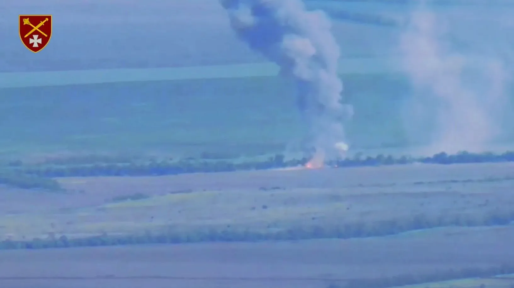 Українські артилеристи одним пострілом утилізували одразу два ворожих "Гіацинти". Відео