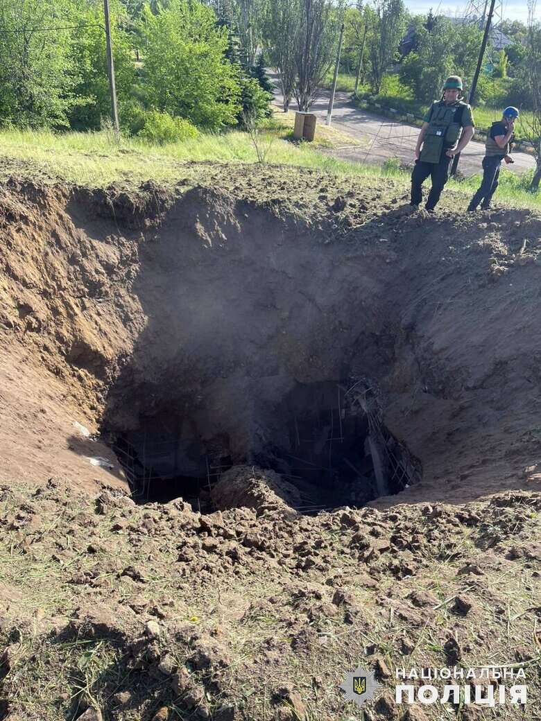 Последствия вражеских обстрелов Донбасса 10 Наслідки ворожих обстрілів Донеччини 10