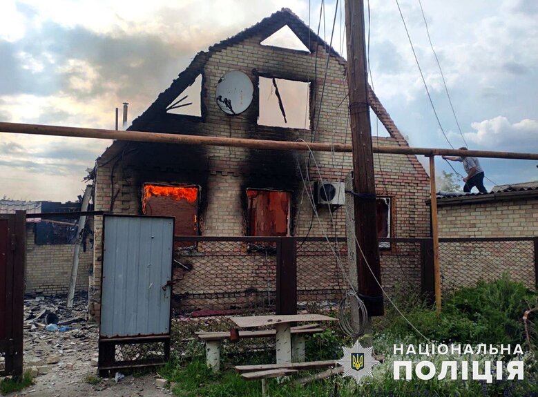 Последствия вражеских обстрелов Донбасса 05 Наслідки ворожих обстрілів Донеччини 05