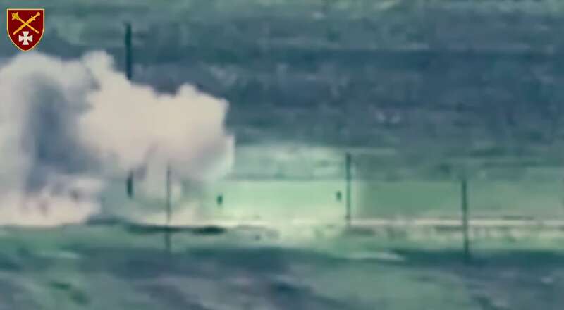 Артилеристи показали, як знищують ворожий "Град". Відео dqxikeidqxidqrant