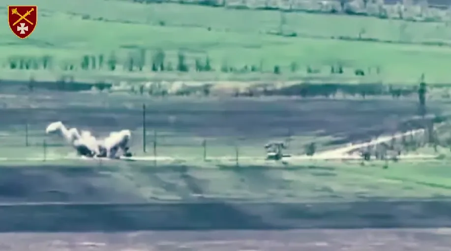 Артилеристи показали, як знищують ворожий "Град". Відео