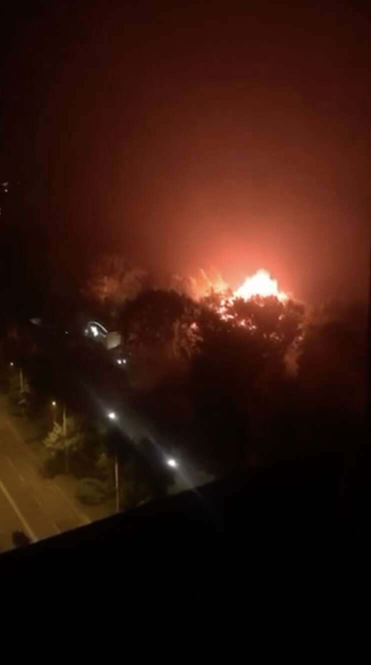 Святкували день народження: у Дніпрі попри траур влаштували вечірку з феєрверками. Фото і відео dqxikeidqxidqrant