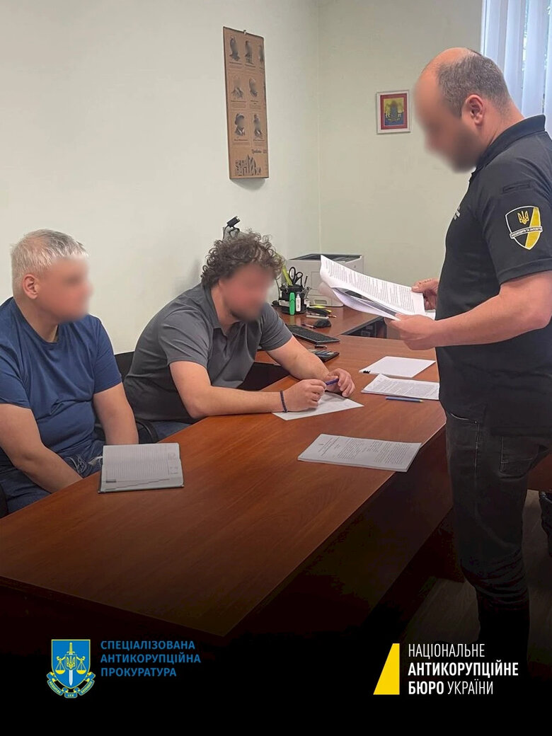 На Укрспирте разоблачили схему с топливом на 55 млн грн 01 dqxikeidqxidqeant