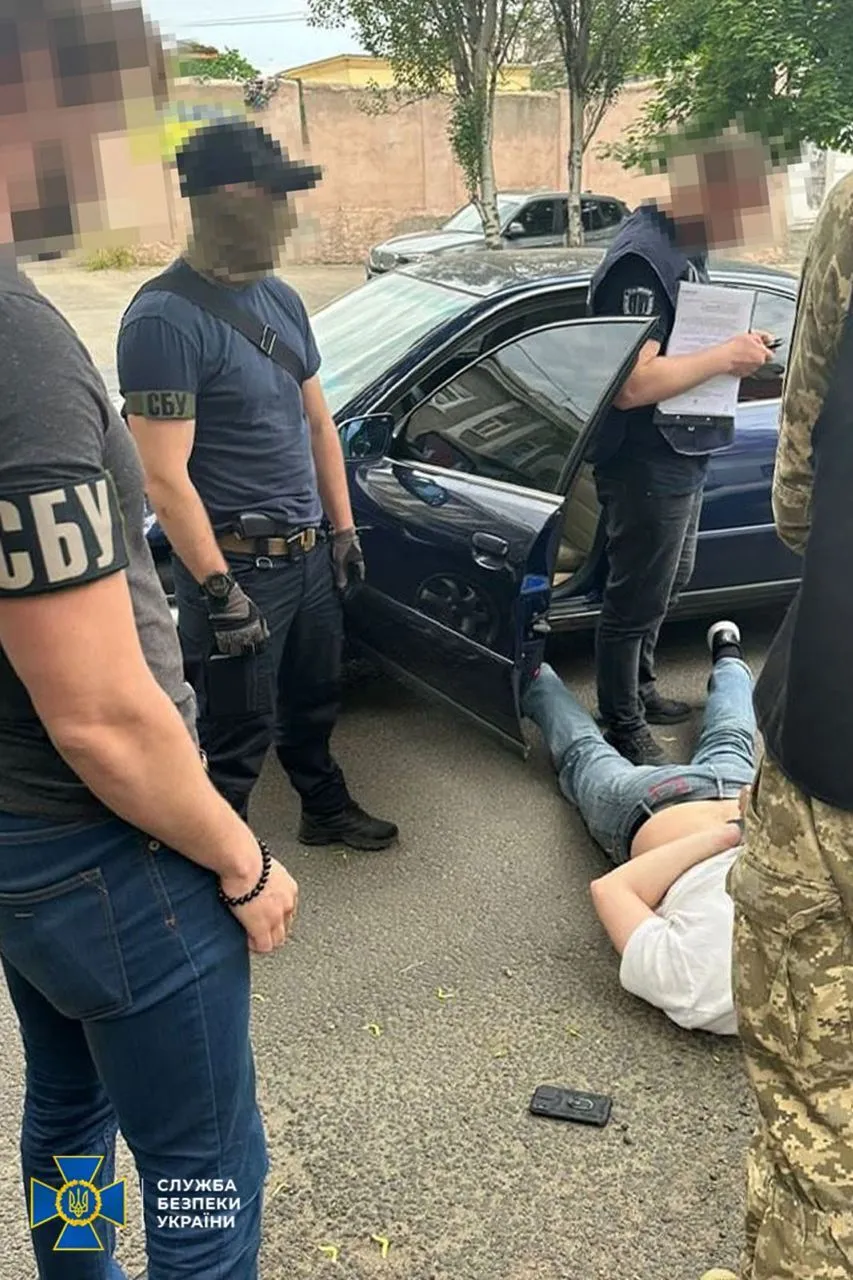 В Україні ліквідували 10 нових схем для виїзду ухилянтів за кордон: у СБУ розкрили подробиці. Фото