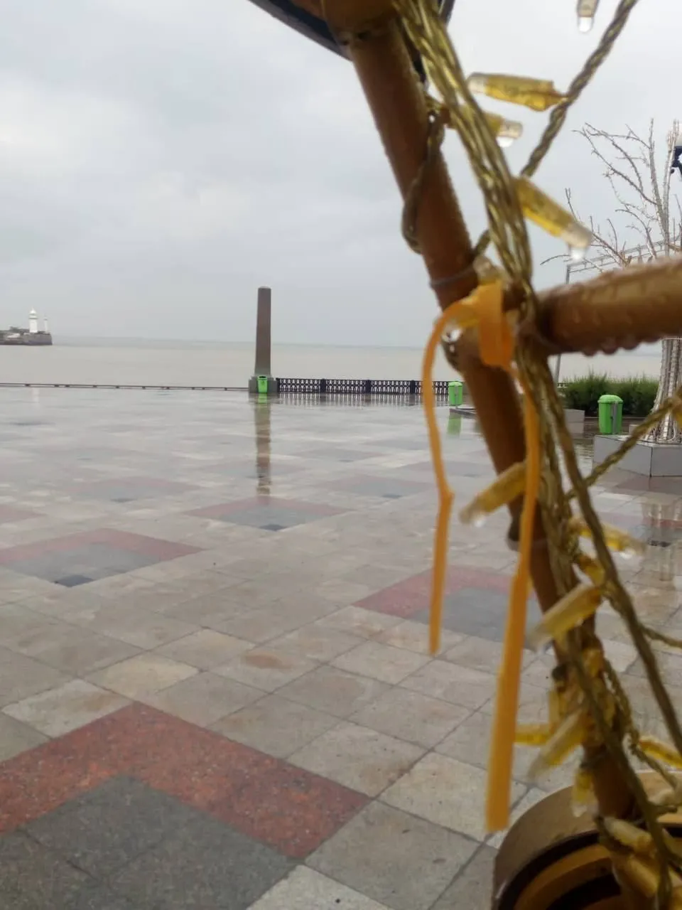 У Криму за добу передали окупантам понад 100 "привітів" від України. Фото