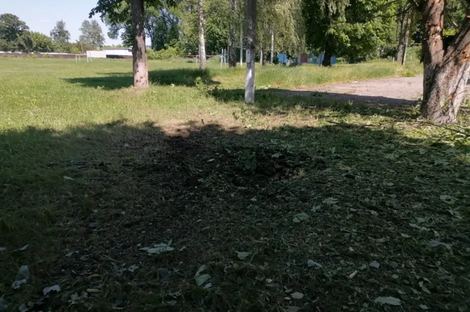 Войска РФ обстреляли дом детского творчества в Харьковской области: пострадали два человека. Фото