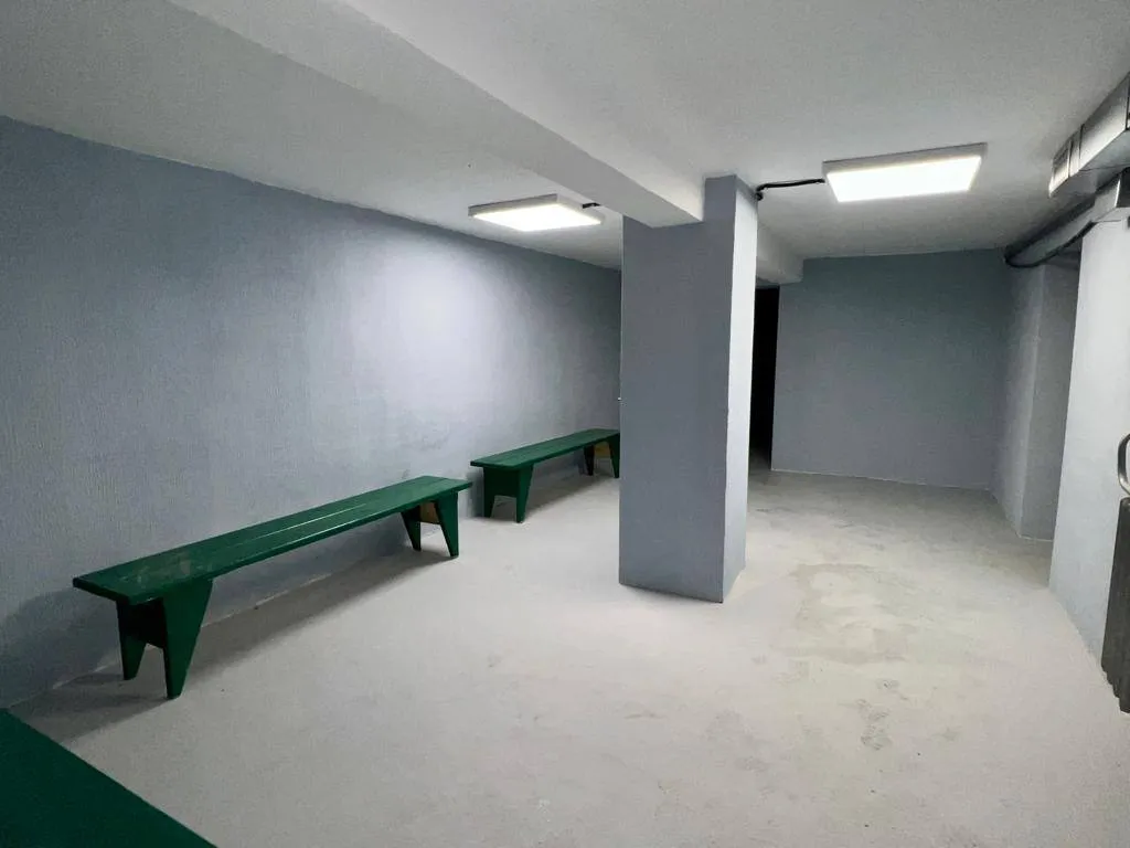 Міністр показав, як у Києві виглядає укриття з ремонтом за 1,3 млн грн. Фото