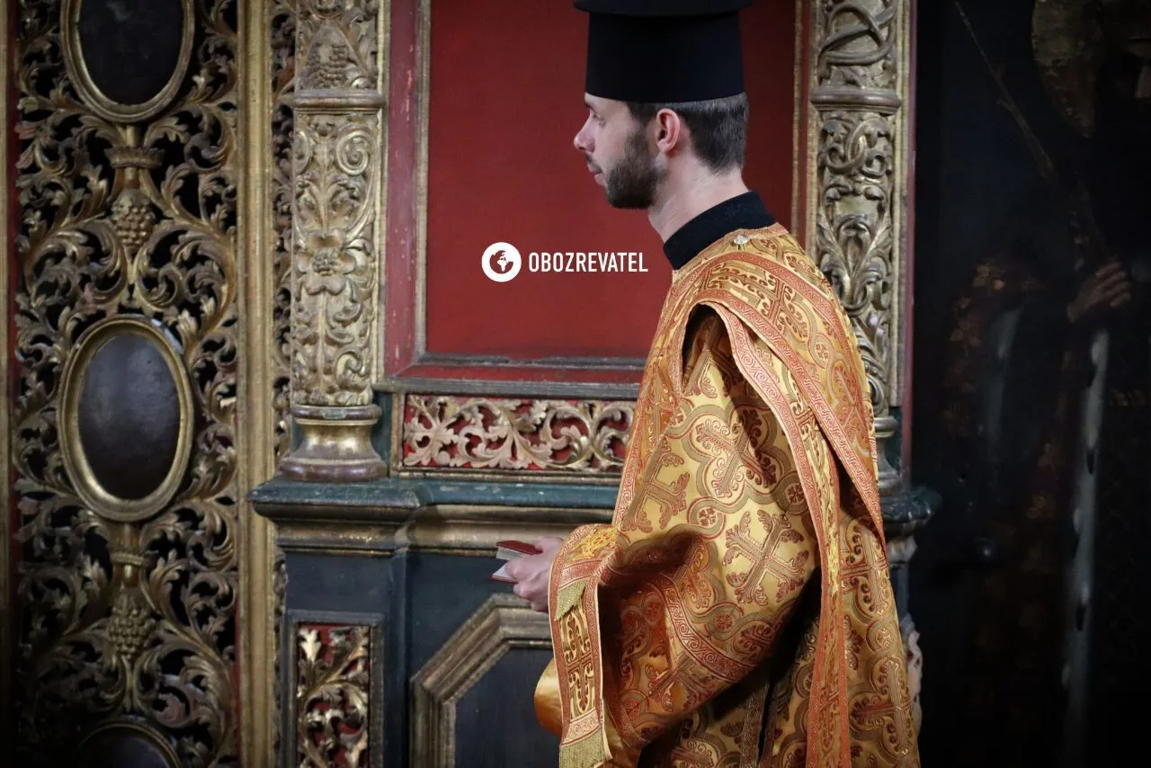 У Києво-Печерській лаврі вперше помолились за упокій души гетьмана Івана Мазепи. Фото та відео