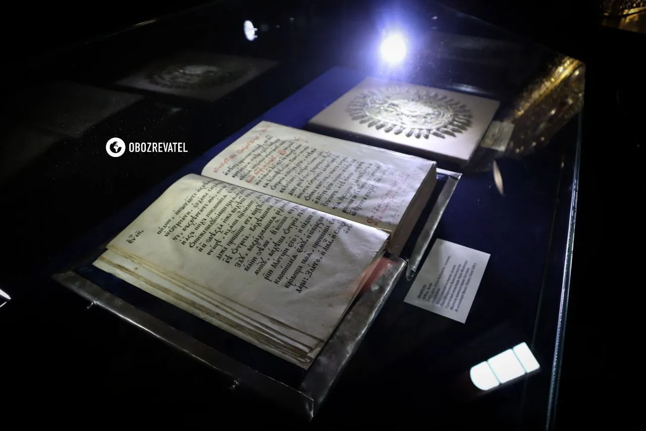 У Києво-Печерській лаврі вперше помолились за упокій души гетьмана Івана Мазепи. Фото та відео