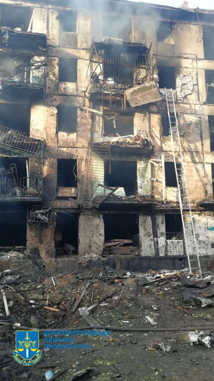 Обстрел Кривого Рога: Предварительно, погибли 4 человека, еще 25 получили множественные ранения 05 Обстріл Кривого Рогу: Попередньо, загинули 4 особи, ще 25 дістали множинні поранення 05