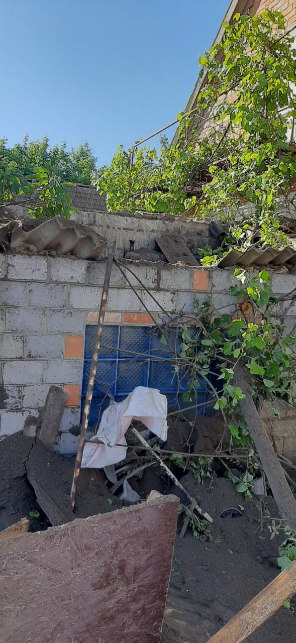 Ворог ударив по Оріхову, поранено чоловіка, - ОВА 02