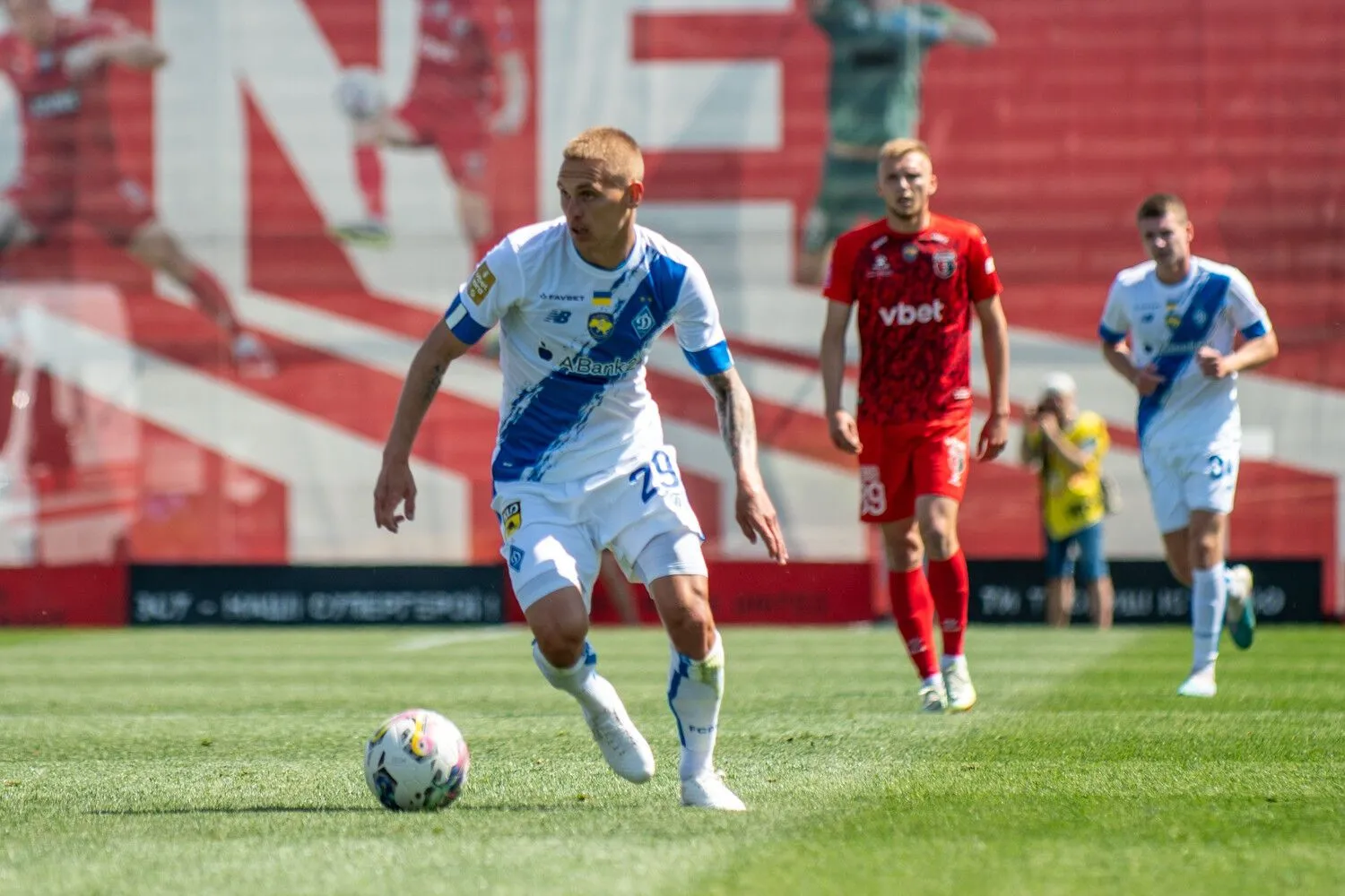 Ребров ухвалив нове рішення щодо найкращого гравця "Динамо" dqxikeidqxidqrant