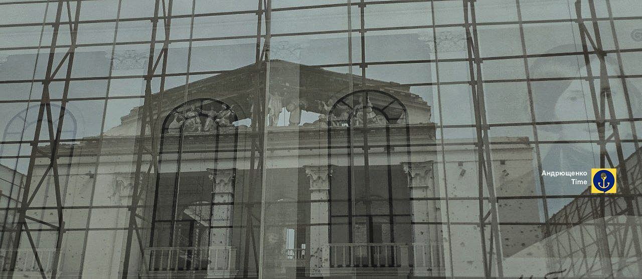 Як зараз виглядає зруйнований окупантами центр Маріуполя: свіжі фото