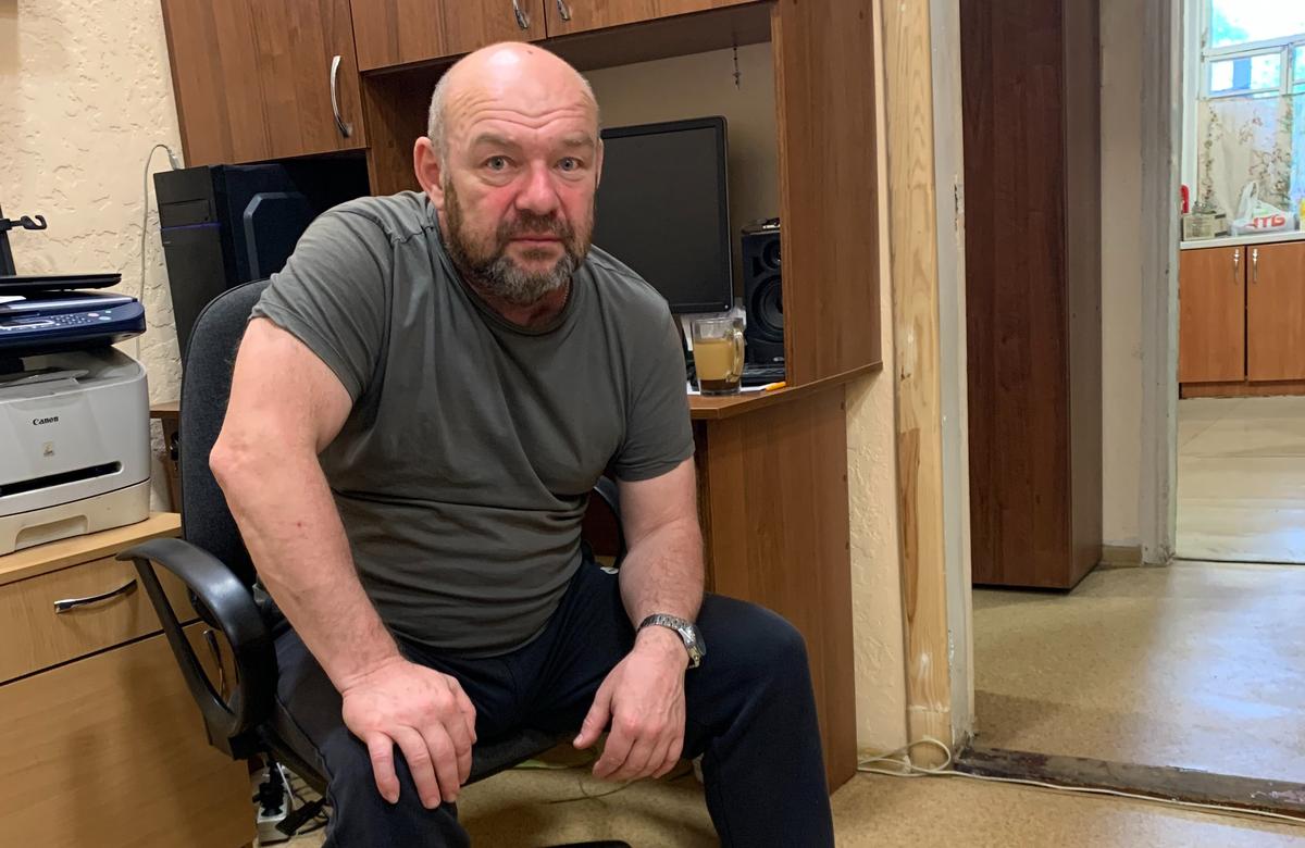 Николай Романов, Директор Черниговского центра социальной адаптации бездомных и бесприютных. Фото: Ольга Мусафирова, специально для «Новой газеты Европа» dqxikeidqxidqeant