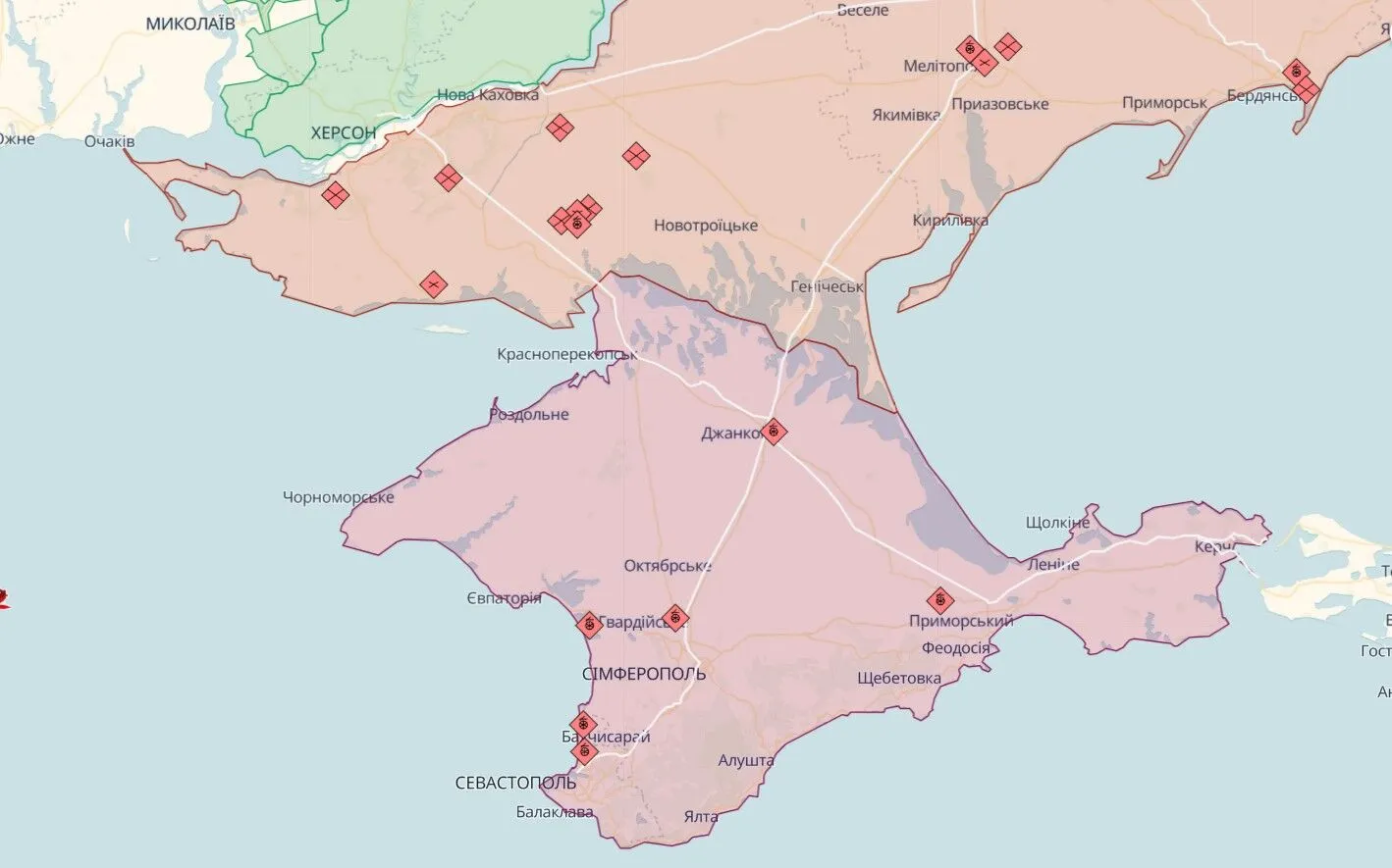 В окупованому Криму заявили про диверсію на залізниці: рух потягів зупинили. Відео