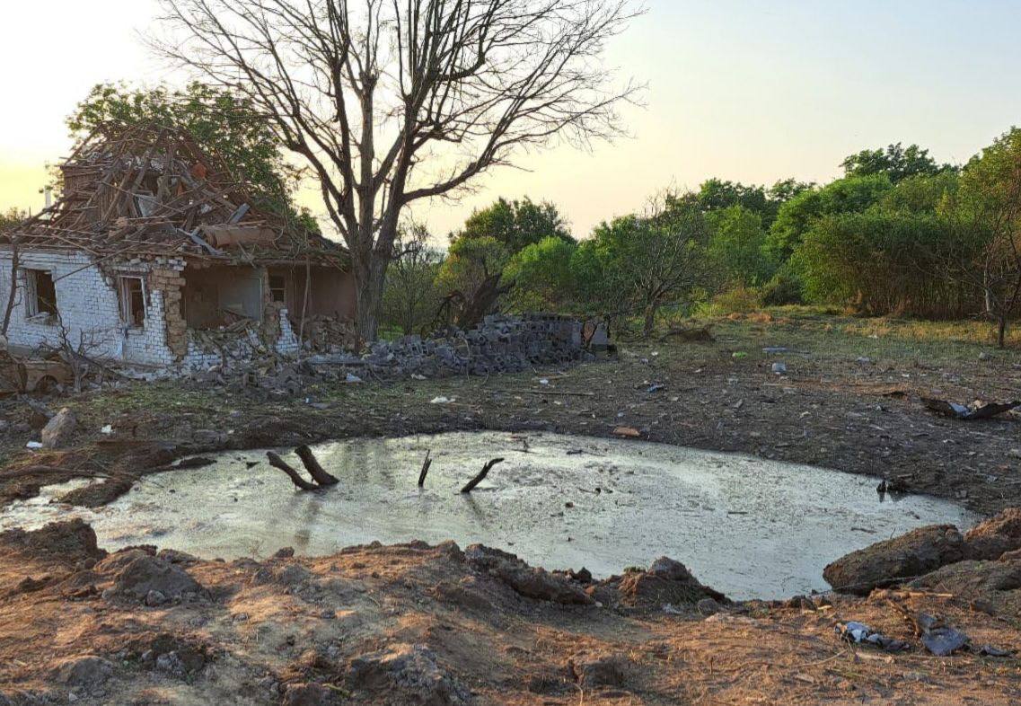 Ракетний удар по Дніпру: постраждали люди