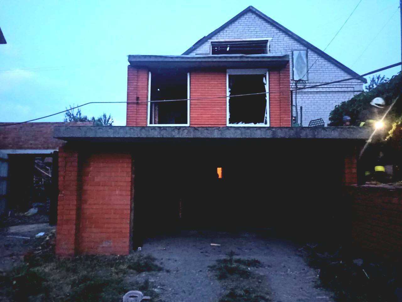 Ракетний удар по Дніпру: постраждали люди dqxikeidqxidqeant