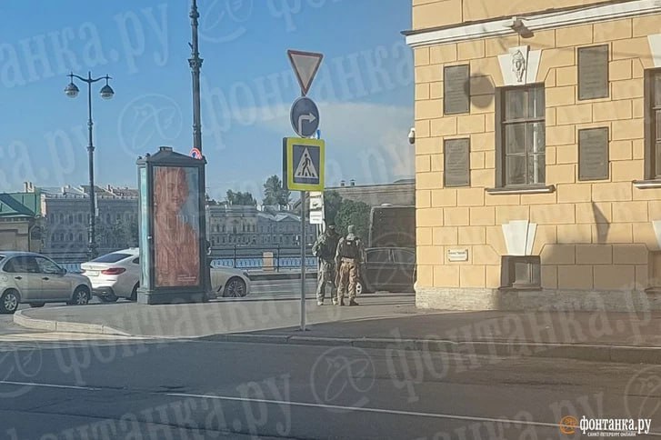 До будівлі ПВК Вагнер Центр у Петербурзі прийшли силовики 01 До будівлі ПВК Вагнер Центр у Петербурзі прийшли силовики 01 dqxikeidqxidqeant