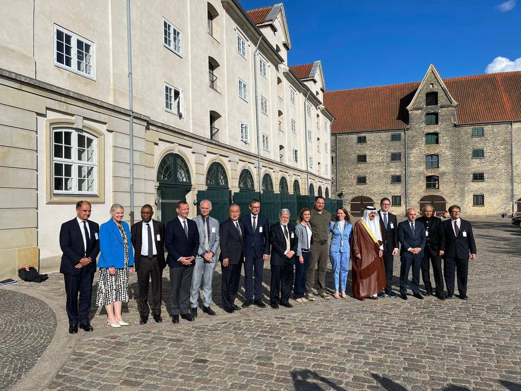 Єрмак обговорив формулу миру з радниками з країн Європи, Африки та Сходу. dqxikeidqxidqeant