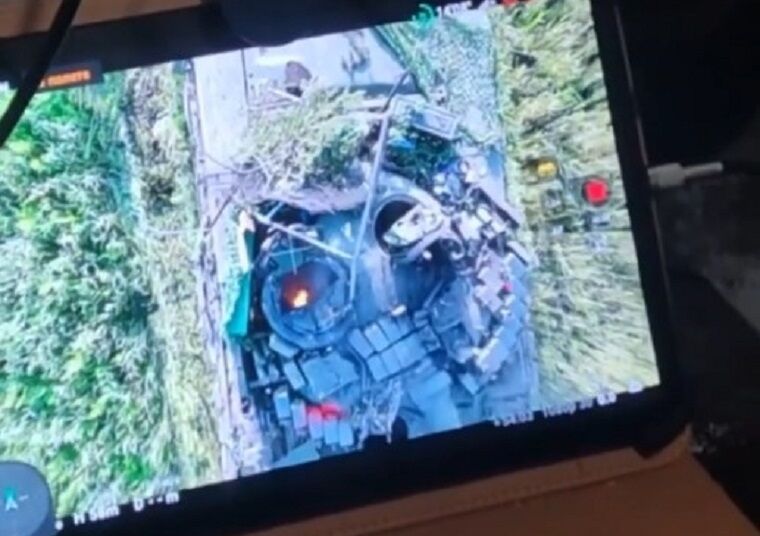 Отработали ювелирно: бойцы Нацгвардии попали прямо в люк российского танка в Донецкой области. Видео