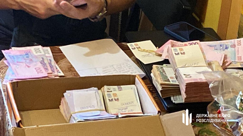 Затримано військовослужбовця-зрадника, який брав участь у репресіях окупантів проти українців у Херсоні, - ДБР 02 dqxikeidqxidqrant