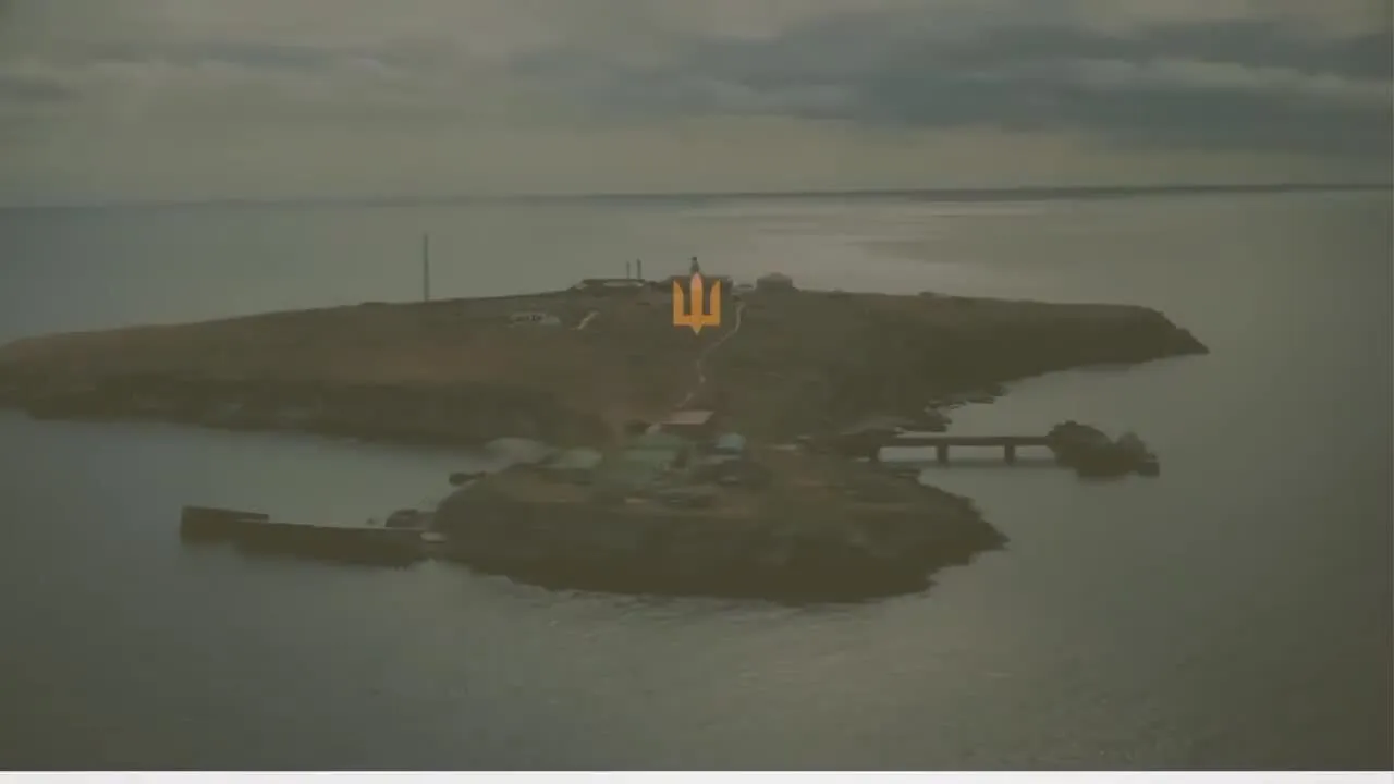 Залужний нагадав, як проходило звільнення Зміїного, і подякував захисникам України. Відео