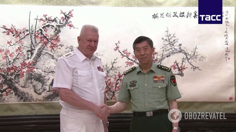 Микола Євменов та Лі Шанфу dqxikeidqxidqrant