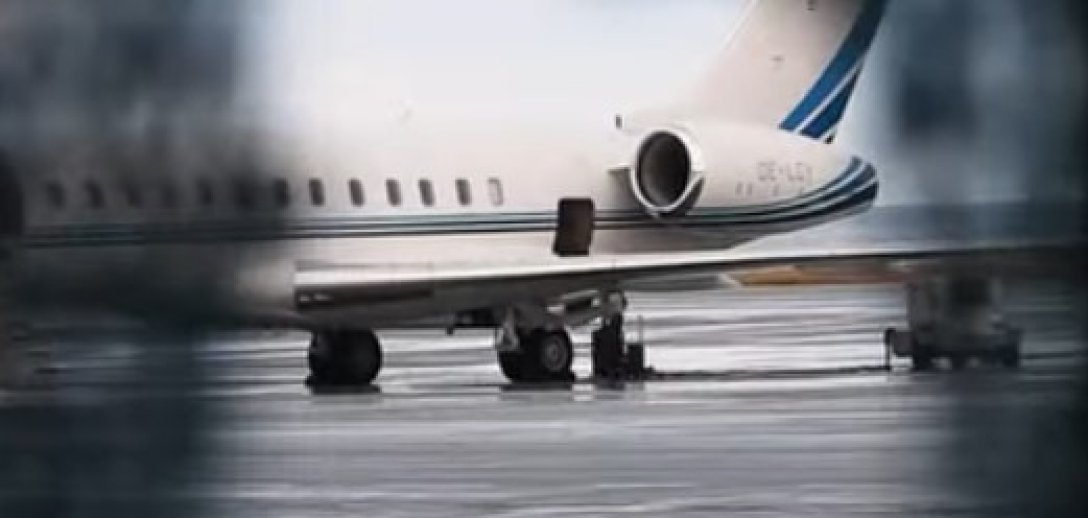 Борт Едуарда Кудайнатова