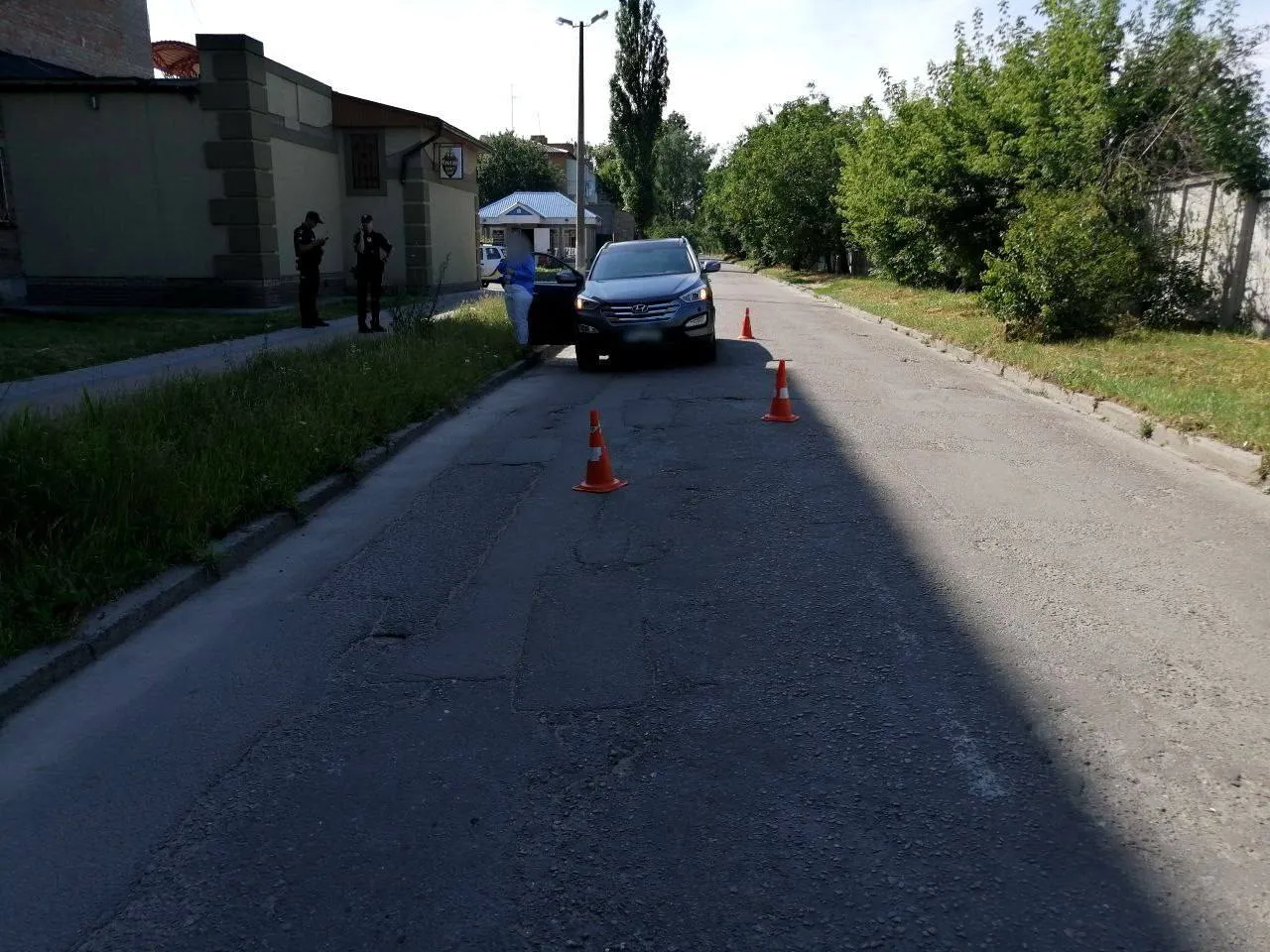 В Киевской области Hyundai сбил 7-летнего мальчика: ребенка госпитализировали. Фото dqxikeidqxidqeant